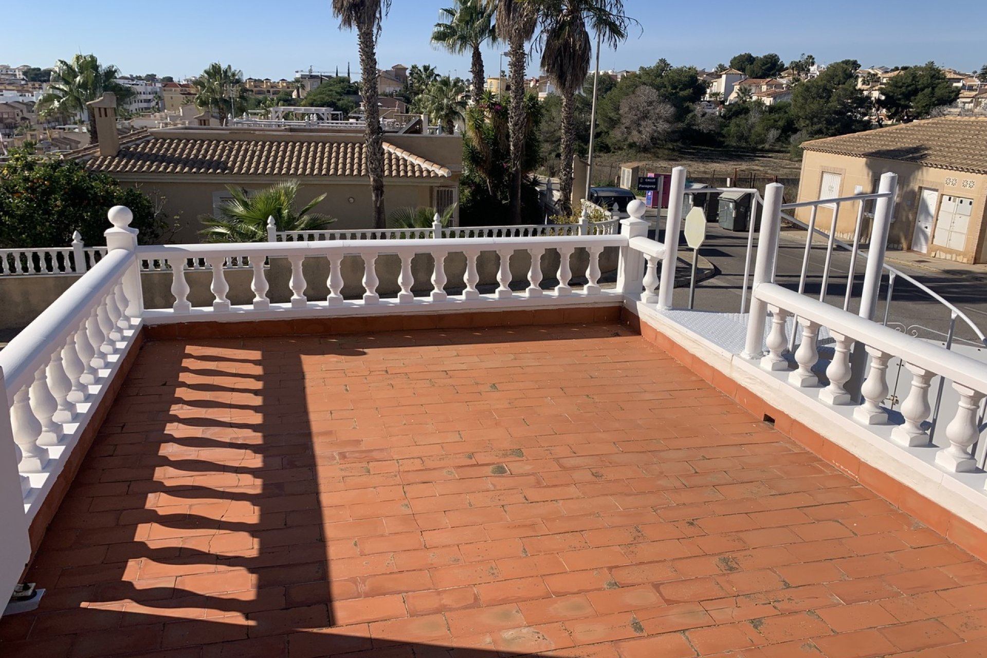 Wiederverkauf - Villa -
Villamartín - Villamartin, Orihuela Costa