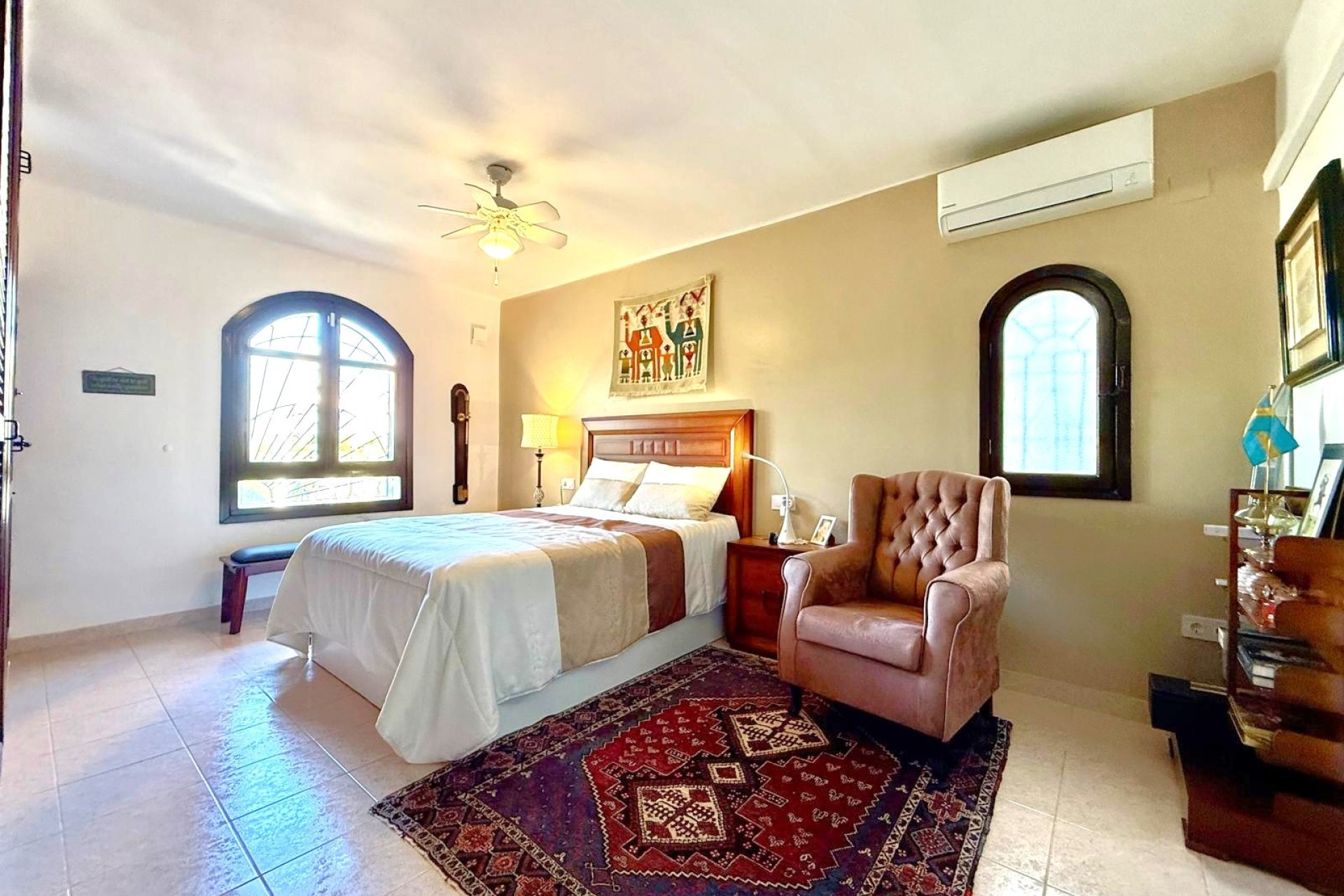 Wiederverkauf - Villa -
Villamartín - Villamartin