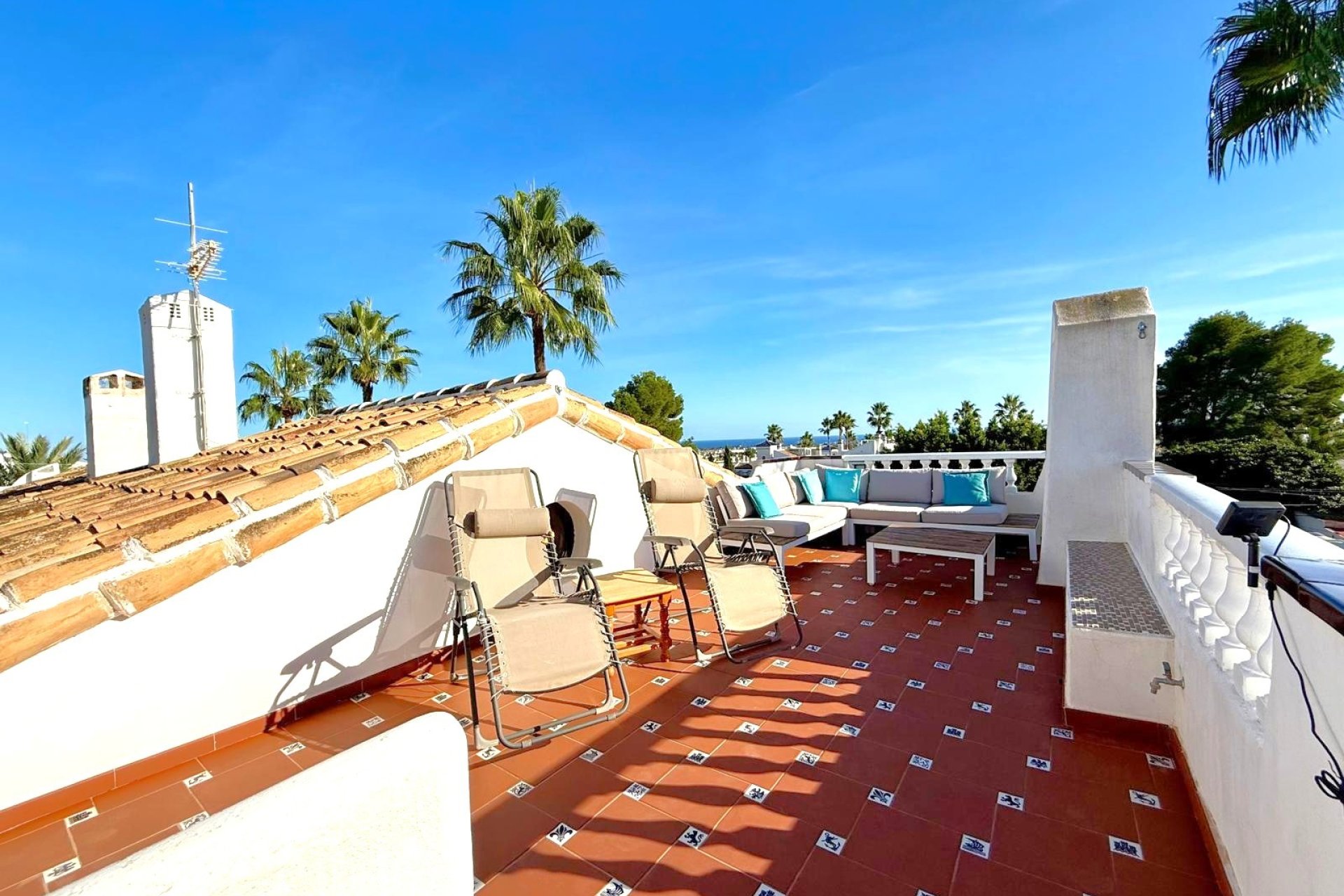 Wiederverkauf - Villa -
Villamartín - Villamartin