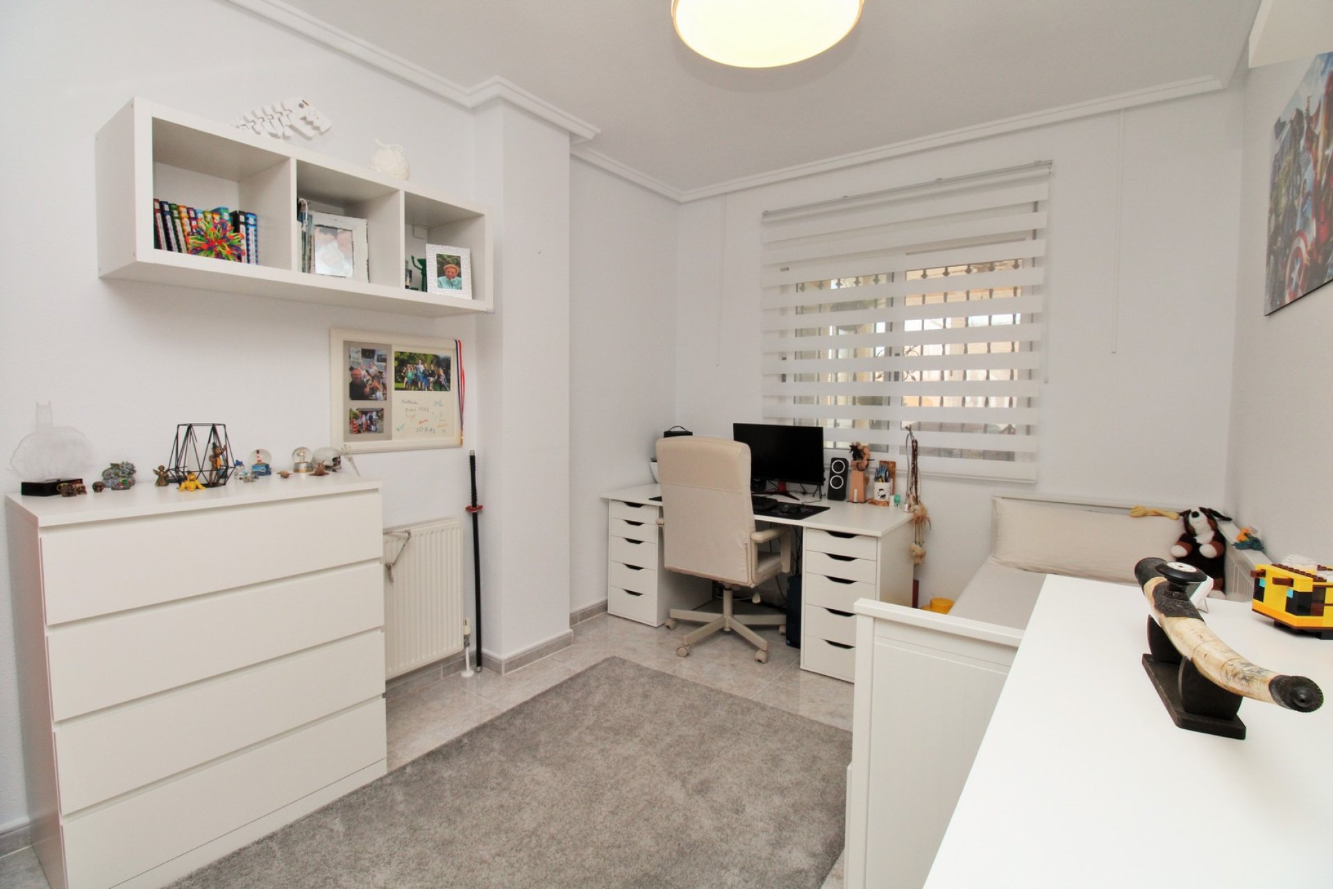 Wiederverkauf - Villa -
Villamartín - Villamartin