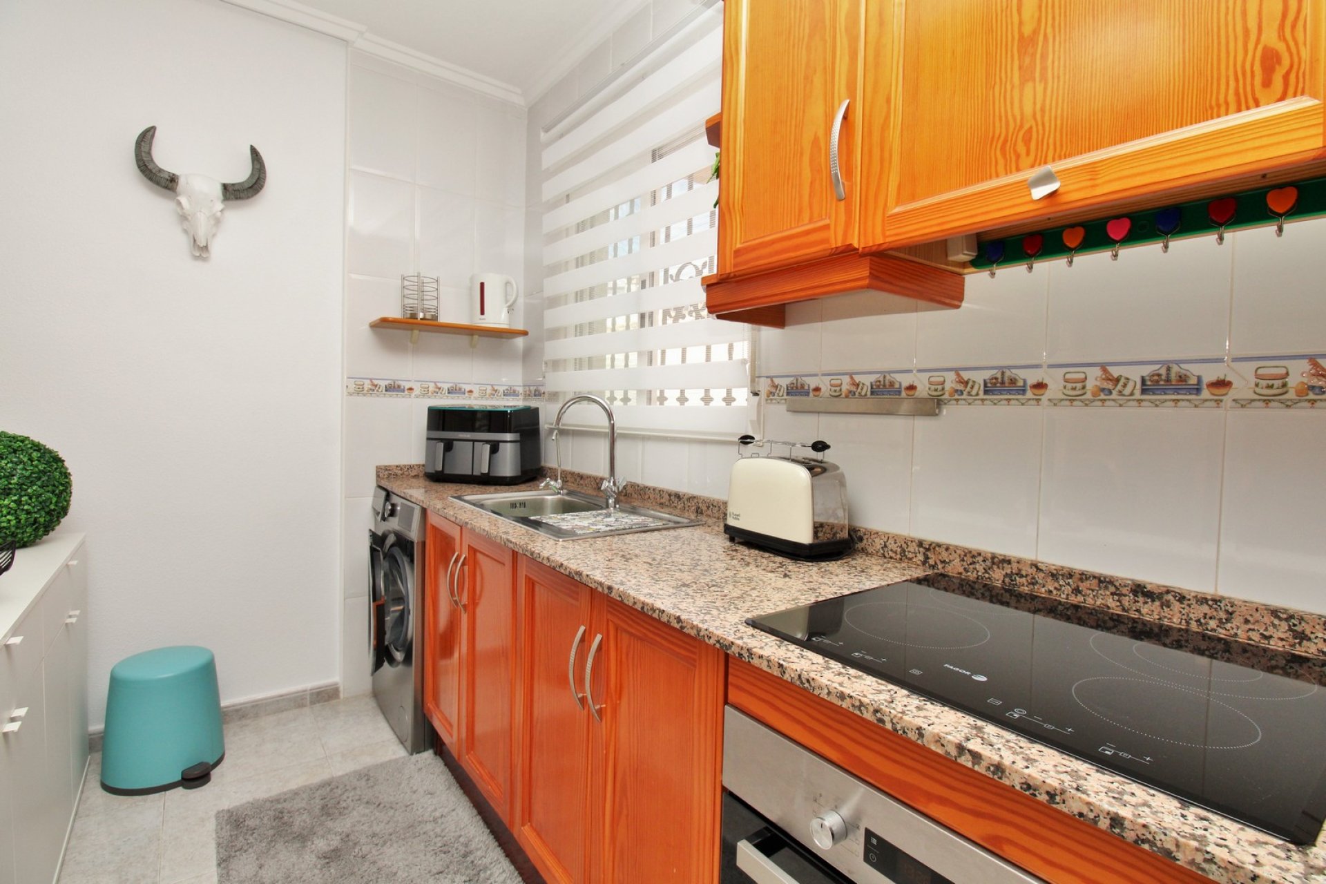 Wiederverkauf - Villa -
Villamartín - Villamartin