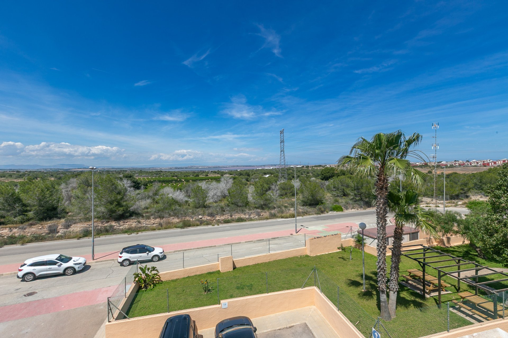 Wiederverkauf - Villa -
Villamartín - Villamartin