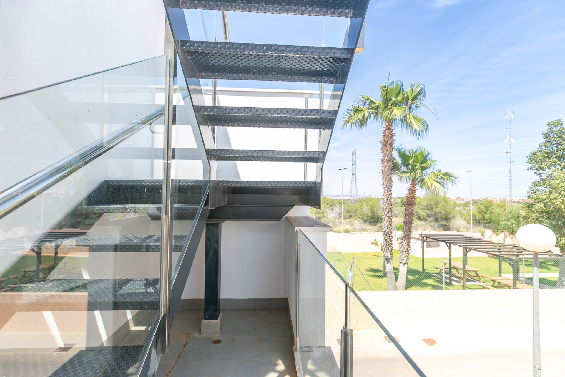 Wiederverkauf - Villa -
Villamartín - Villamartin