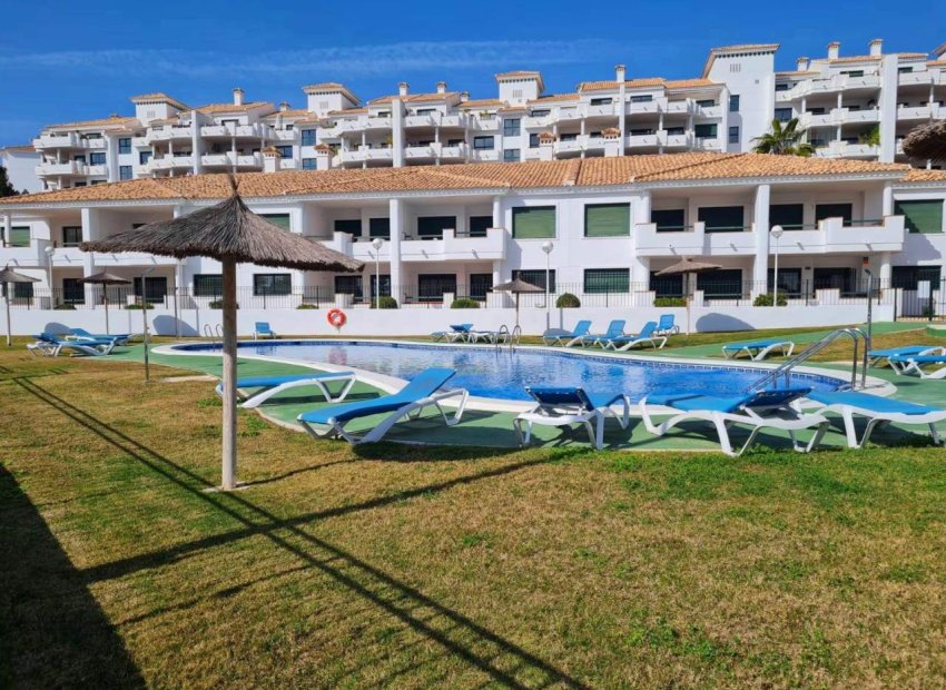 Wiederverkauf - Wohnung -
Orihuela Costa - Campoamor Golf