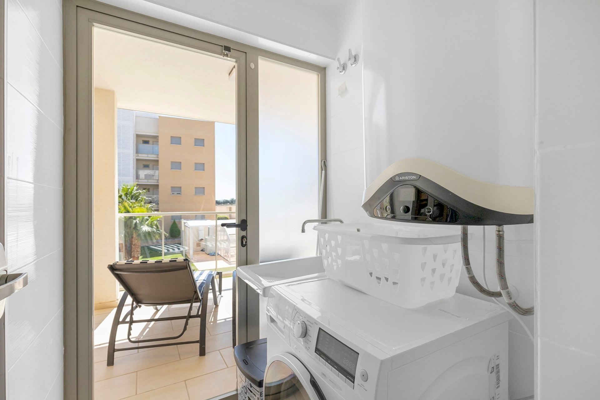 Wiederverkauf - Wohnung -
Orihuela Costa - La Zenia