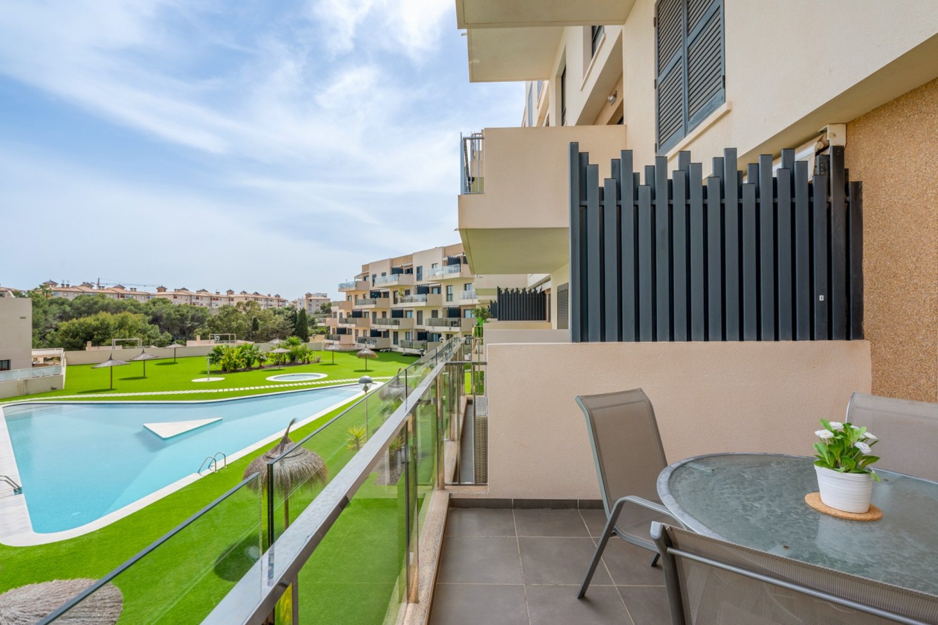 Wiederverkauf - Wohnung -
Orihuela Costa - La Zenia
