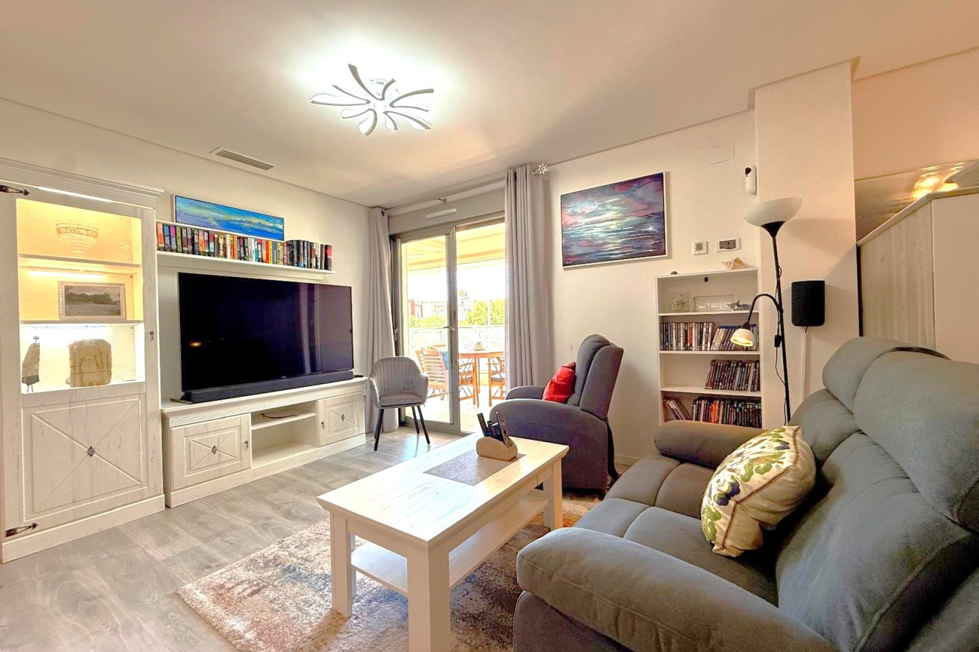 Wiederverkauf - Wohnung -
Orihuela Costa - Los Dolses