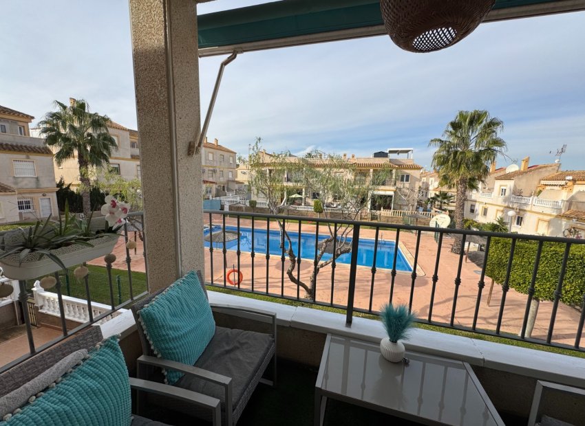 Wiederverkauf - Wohnung -
Orihuela Costa - Villamartin