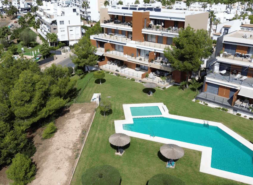 Wiederverkauf - Wohnung -
Orihuela Costa - Villamartin