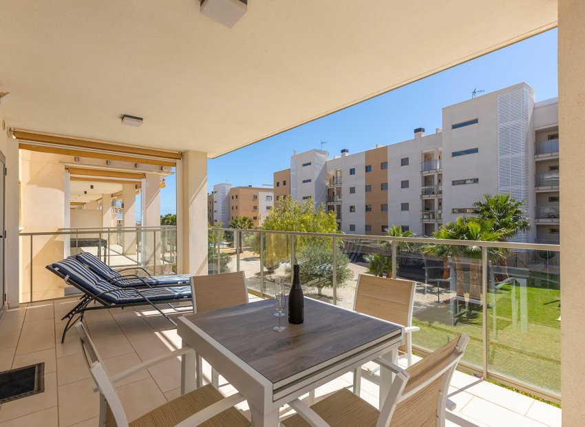Wiederverkauf - Wohnung -
Orihuela Costa - Villamartin