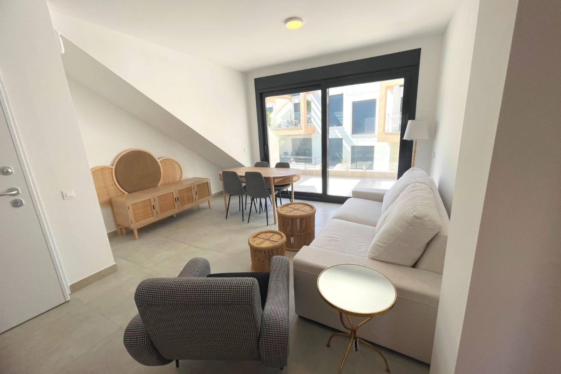 Wiederverkauf - Wohnung -
Orihuela Costa - Villamartin