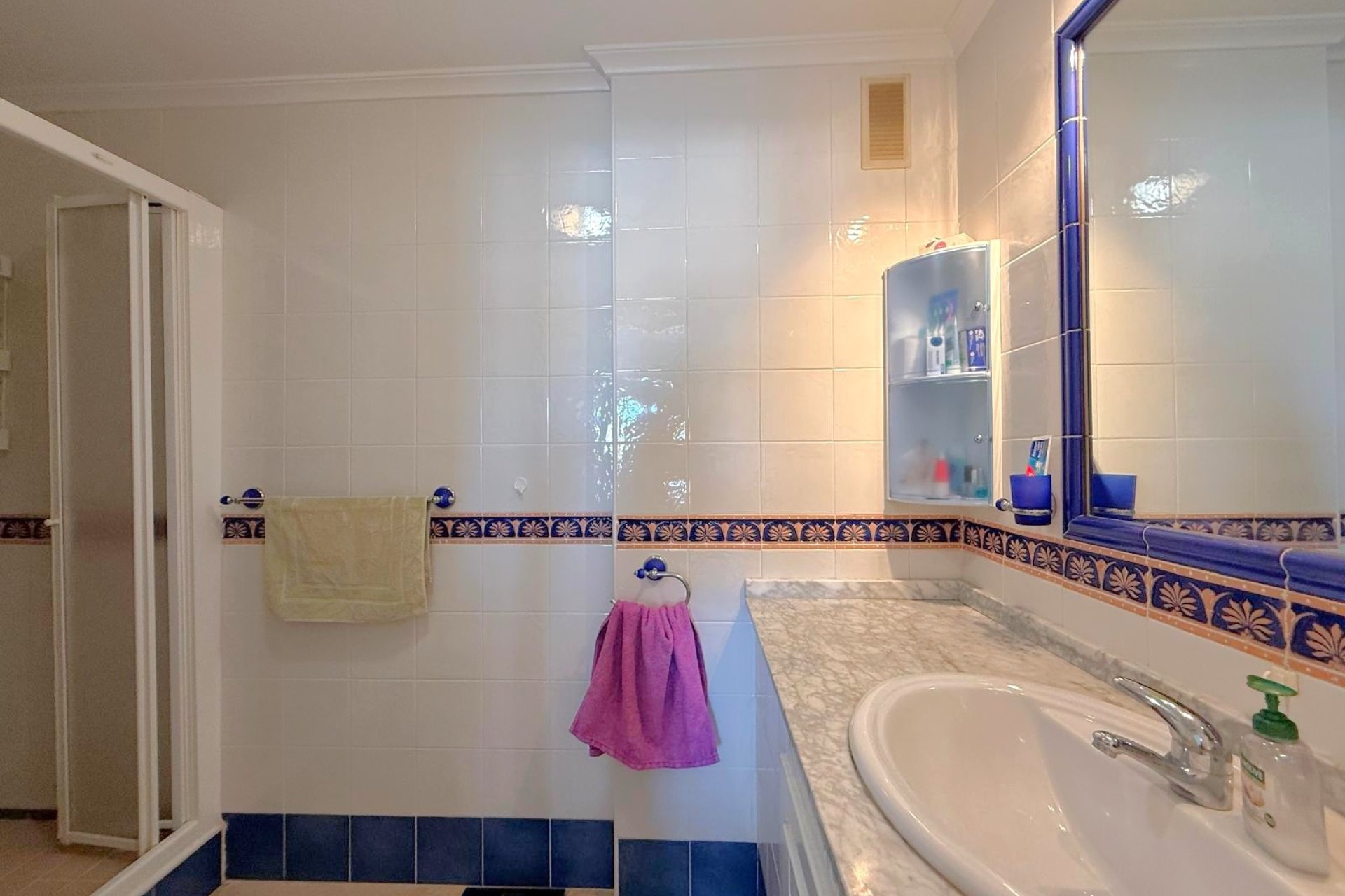 Wiederverkauf - Wohnung -
Orihuela Costa - Villamartin