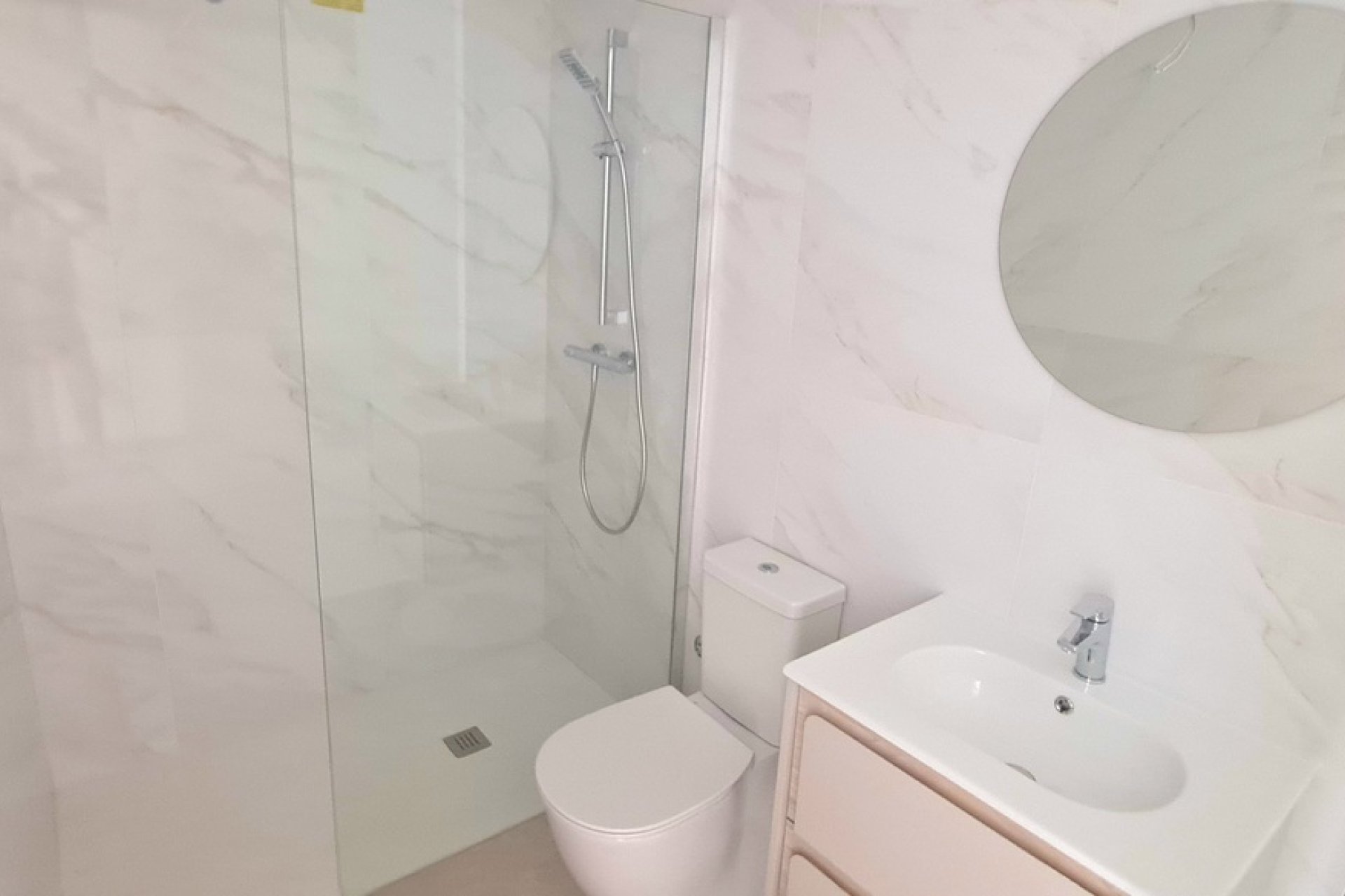 Wiederverkauf - Wohnung -
Playa Flamenca - Costa Blanca