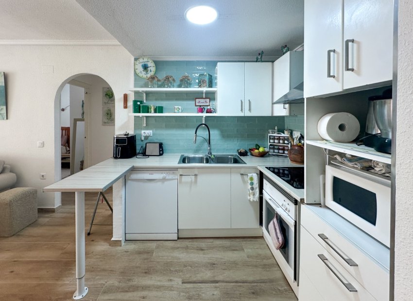 Wiederverkauf - Wohnung -
Torrevieja - Centro