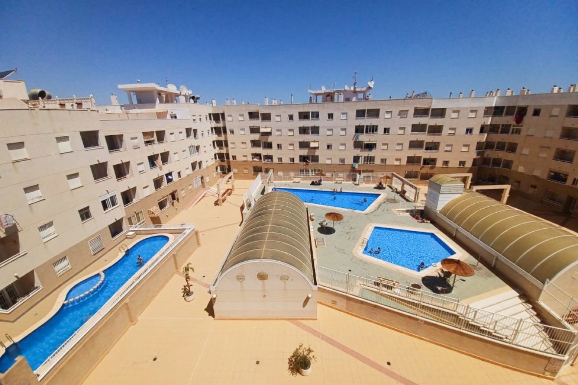 Wiederverkauf - Wohnung -
Torrevieja - Centro