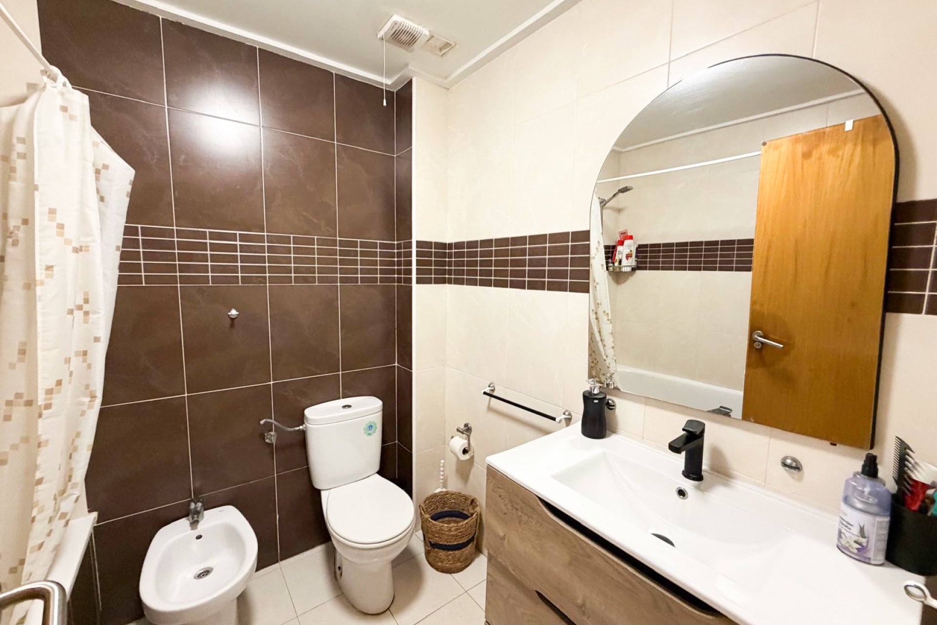 Wiederverkauf - Wohnung -
Torrevieja - Centro