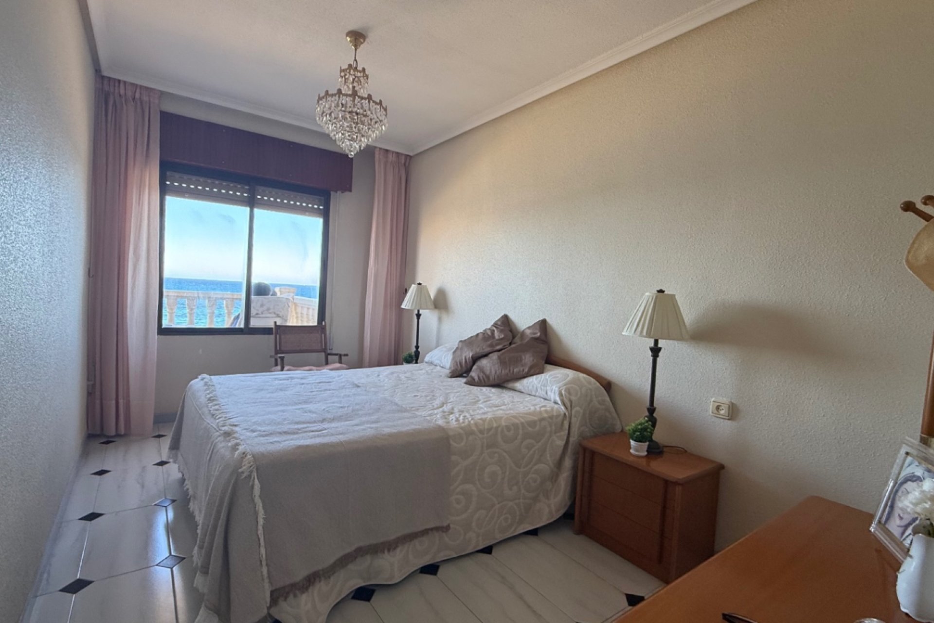 Wiederverkauf - Wohnung -
Torrevieja - Costa Blanca Sur