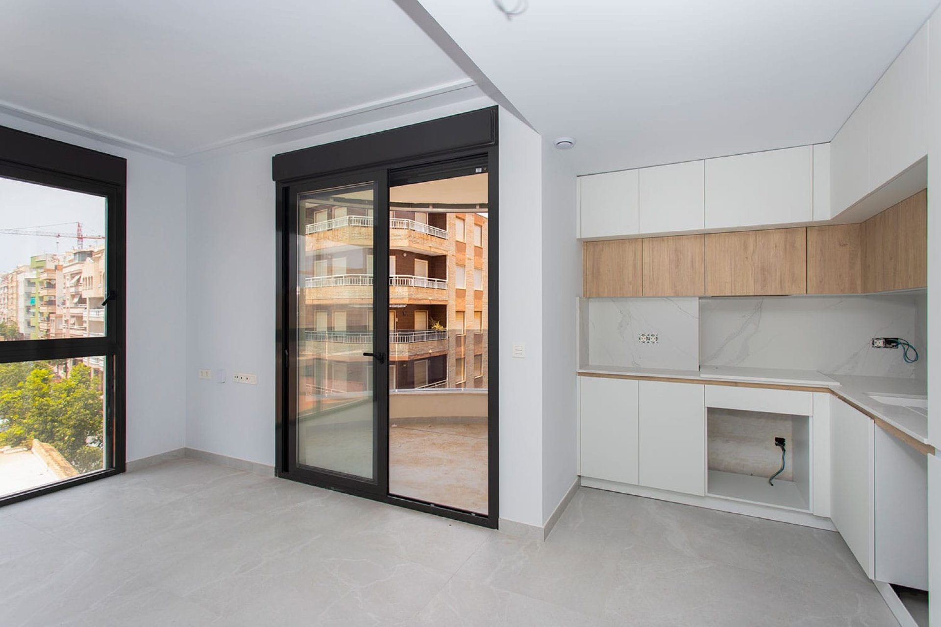 Wiederverkauf - Wohnung -
Torrevieja - Torrevieja Centro