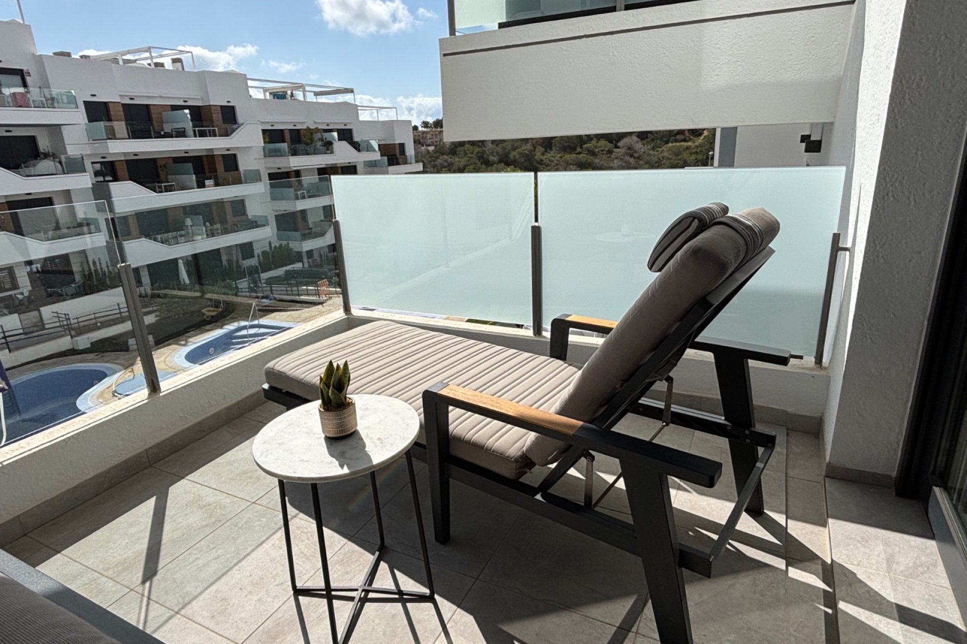 Wiederverkauf - Wohnung -
Villamartín - Las Filipinas 