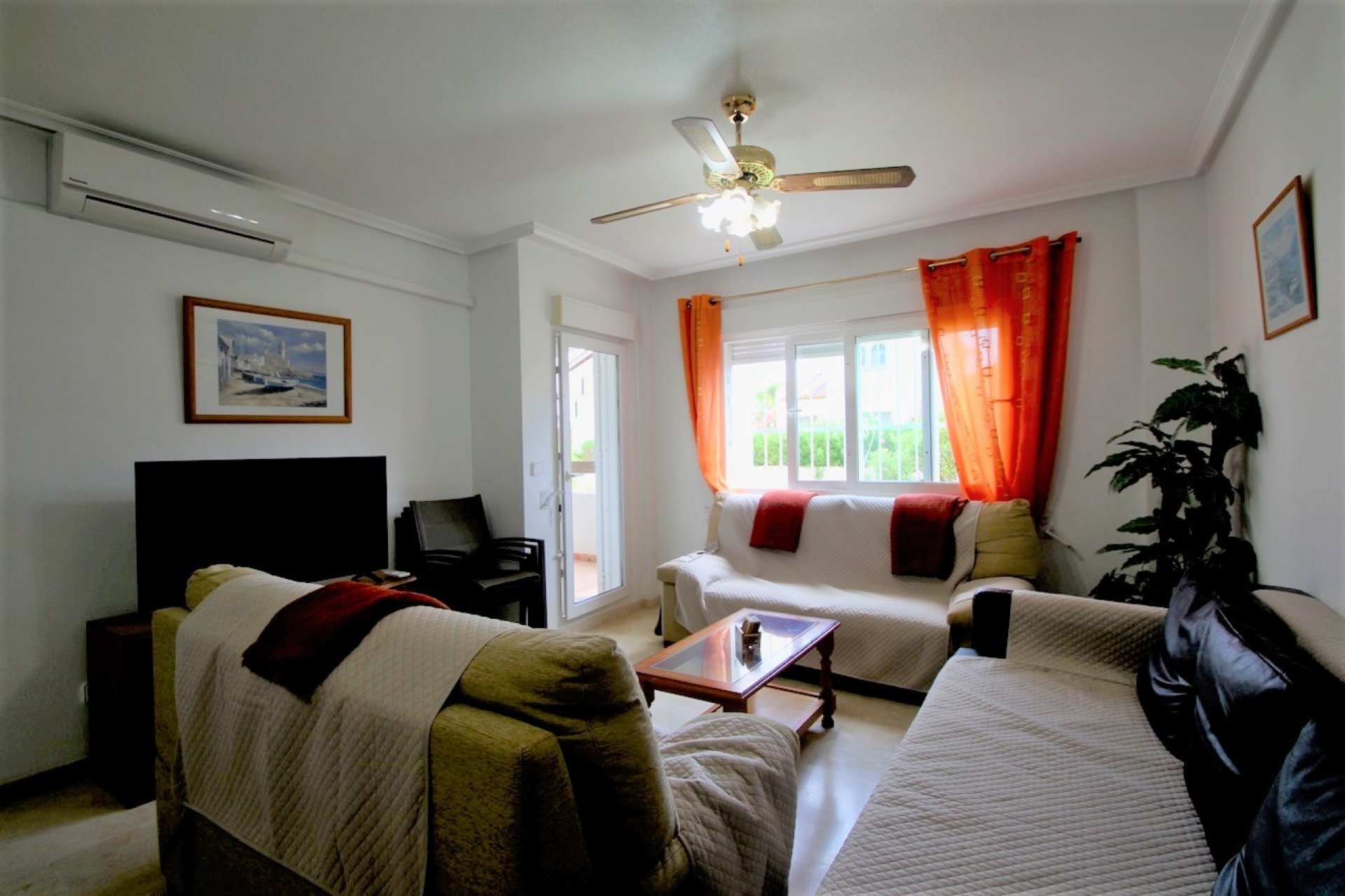 Wiederverkauf - Wohnung -
Villamartín - Villamartin