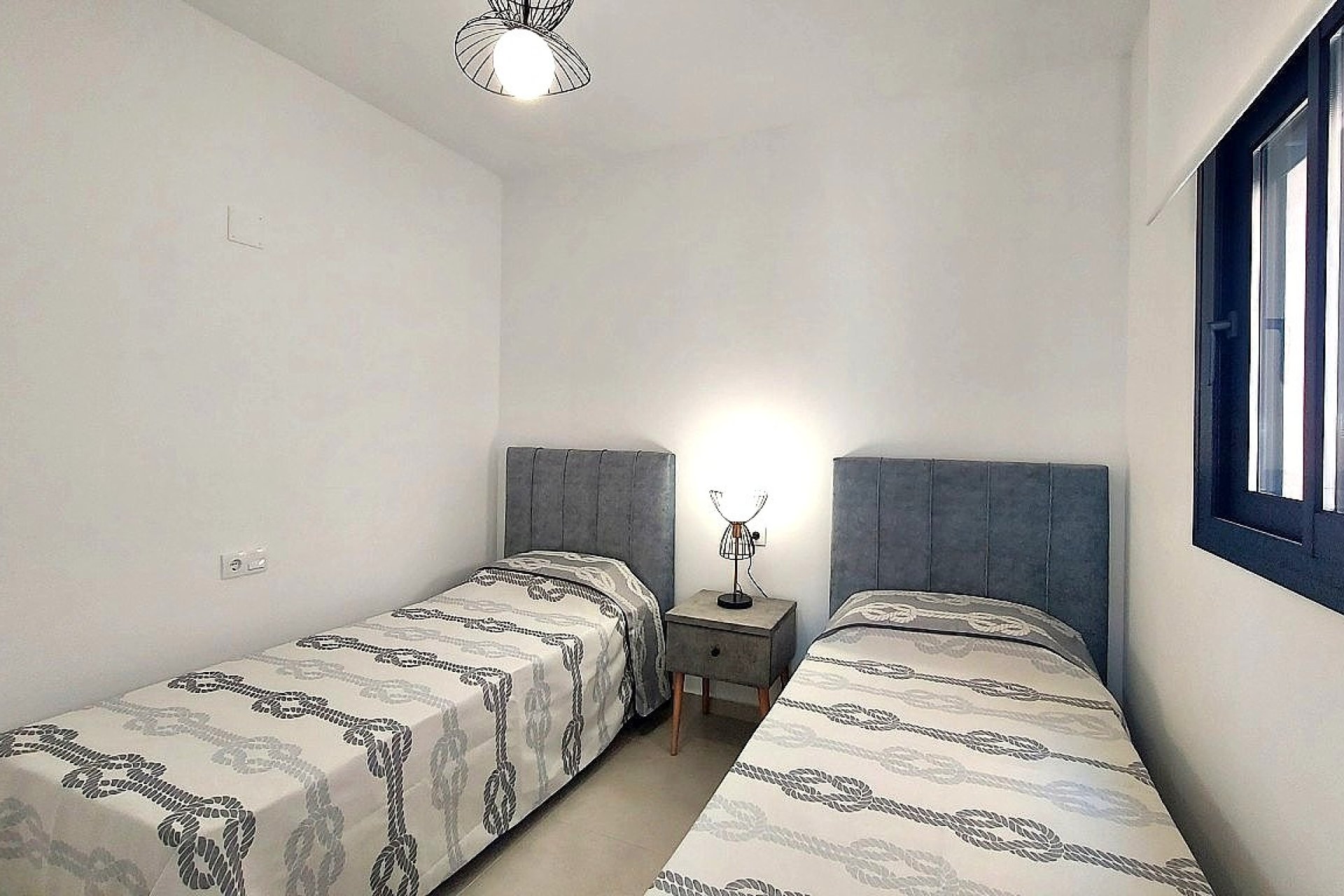 Wiederverkauf - Wohnung -
Villamartín - Villamartin