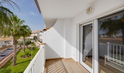 Wohnung - Wiederverkauf - Orihuela Costa -
                Aguamarinas