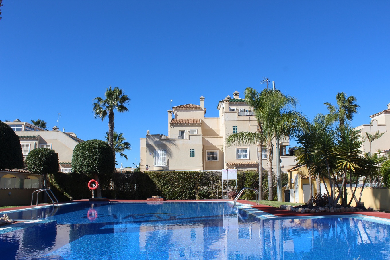 quad-house en villamartin · pau-8 239000€