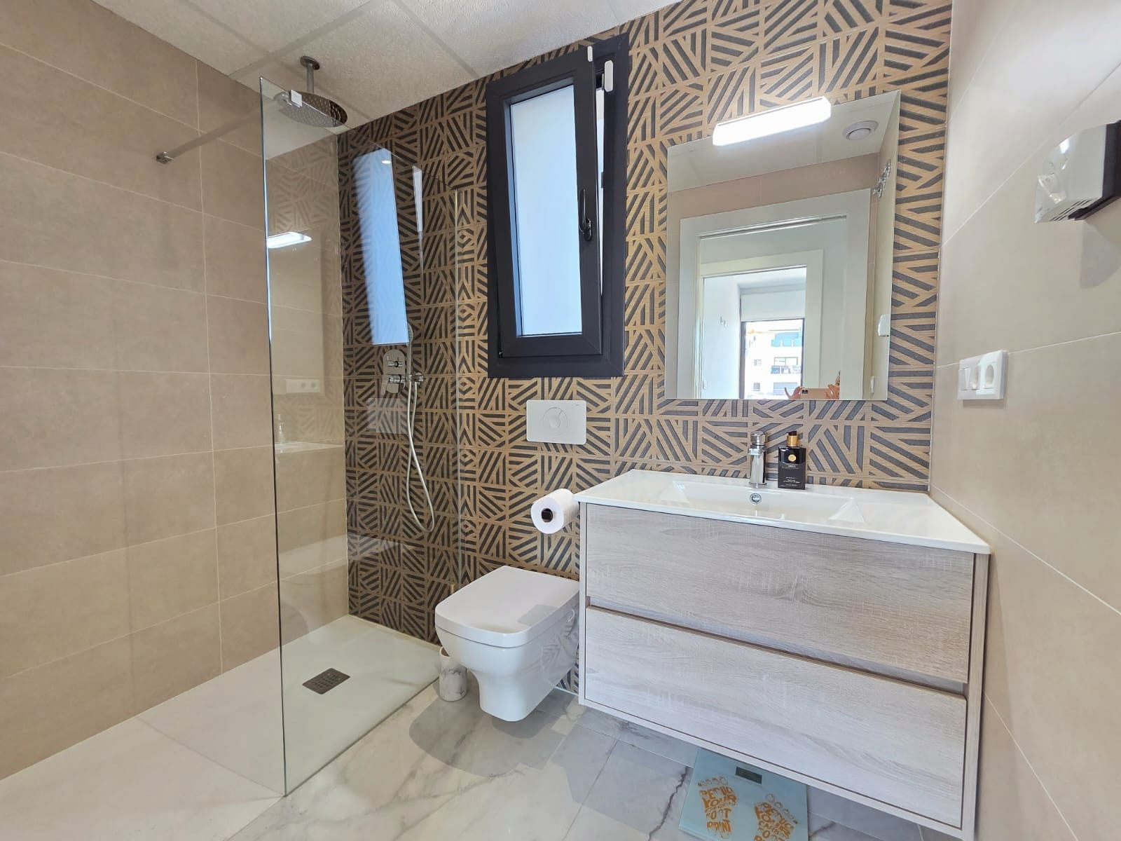 apartment en orihuela-costa · los-altos 299900€