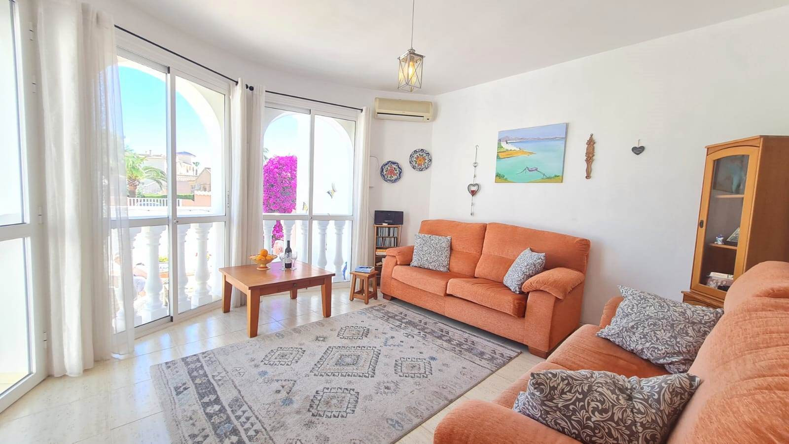 IS-89186: Villa for sale in Orihuela Costa