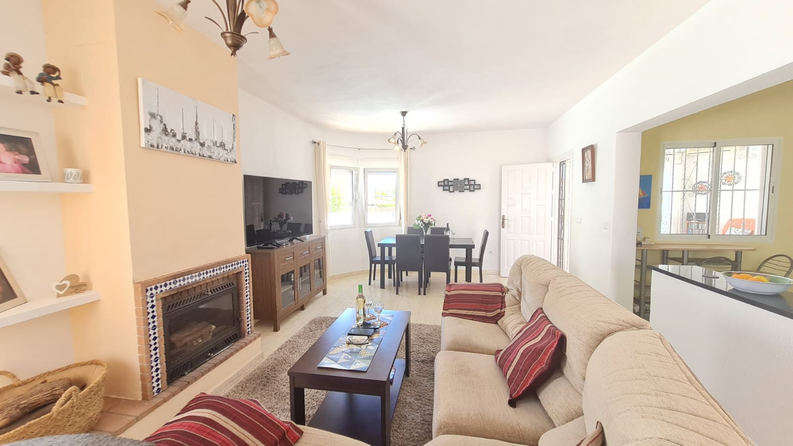 IS-89186: Villa for sale in Orihuela Costa