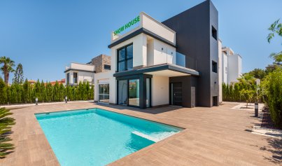 Nybyggnation - Villa -
Playa Paraiso