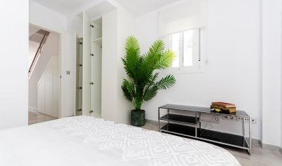 New Build - Townhouse -
Torrevieja - La Siesta - El Salado -  Torreta