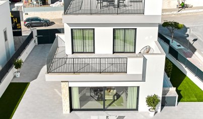 Nybyggnation - Villa -
San Miguel de Salinas