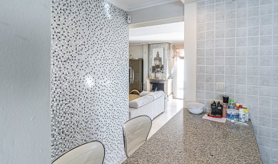 Herverkoop - Villa -
La Mata