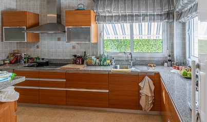 Herverkoop - Villa -
La Mata