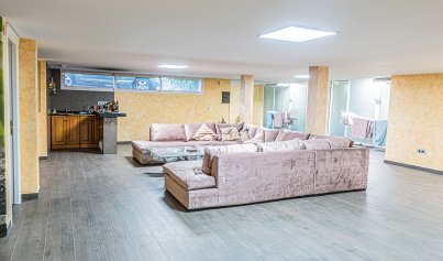 Herverkoop - Villa -
La Mata