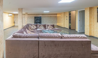 Herverkoop - Villa -
La Mata