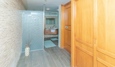 Herverkoop - Villa -
La Mata