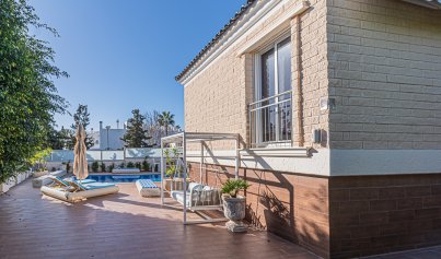 Herverkoop - Villa -
La Mata