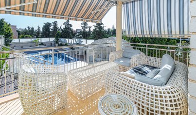 Herverkoop - Villa -
La Mata