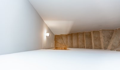 Wiederverkauf - Stadthaus -
Los Altos