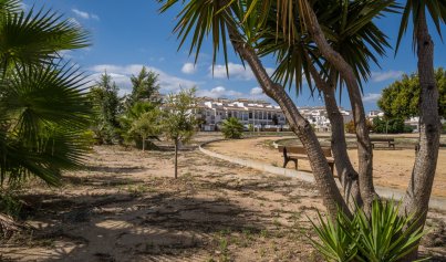 Wiederverkauf - Stadthaus -
Los Altos