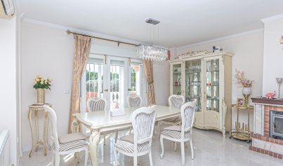 Herverkoop - Villa -
Campoamor - Campoamor Golf