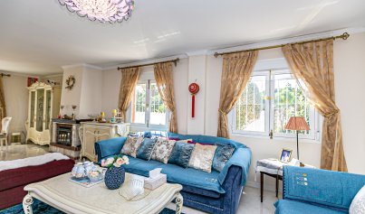 Herverkoop - Villa -
Campoamor - Campoamor Golf