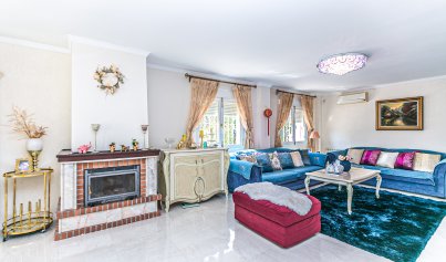 Herverkoop - Villa -
Campoamor - Campoamor Golf