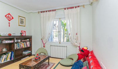 Herverkoop - Villa -
Campoamor - Campoamor Golf