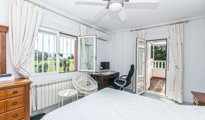 Herverkoop - Villa -
Campoamor - Campoamor Golf