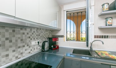 Resale - Apartment -
La Zenia - Beachside