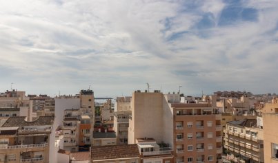Resale - Penthouse -
Torrevieja - Playa de los Locos