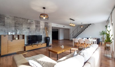 Resale - Penthouse -
Torrevieja - Playa de los Locos